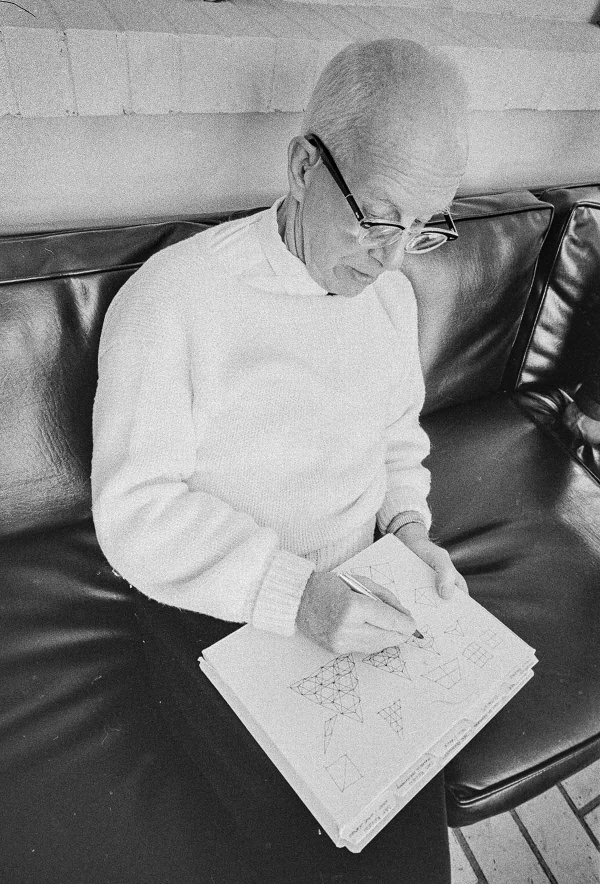 2021.053.0433_Buckminster Fuller , 1967