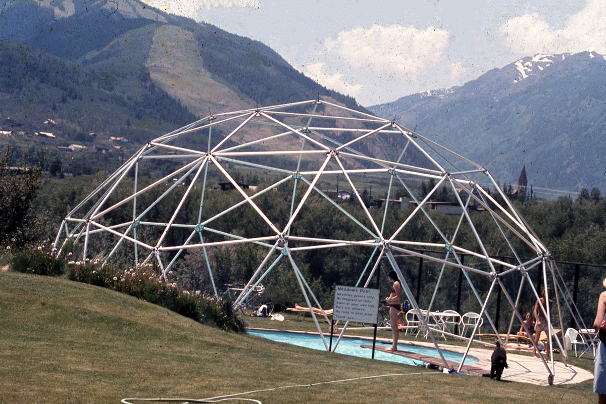 2023.008.0022_Pool at the Aspen Meadows, June 1974